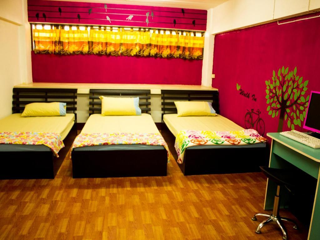 Walkinn Guesthouse 1 Chiang Mai Rom bilde