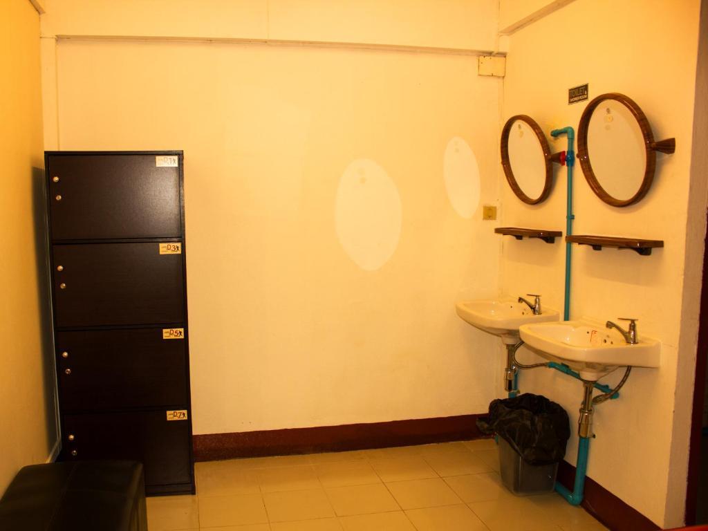 Walkinn Guesthouse 1 Chiang Mai Rom bilde
